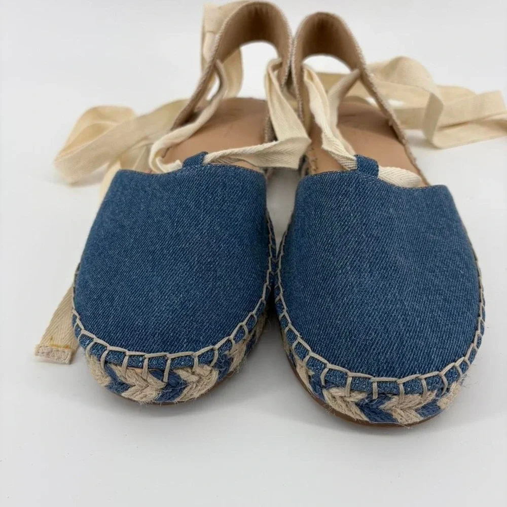 Ann Taylor Loft Chambray Lace Up‎ Espadrille Flats Size 5.5 NWT
